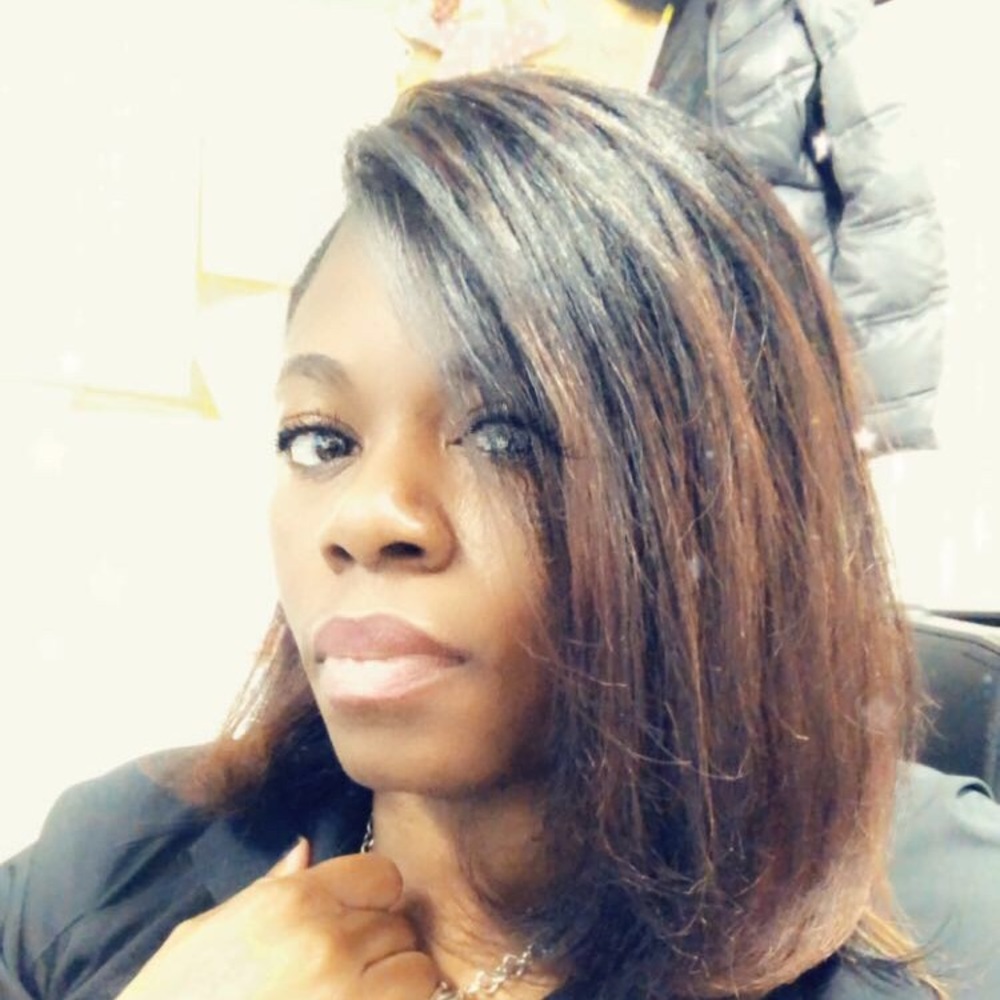 Meet your Posher, Demetrice